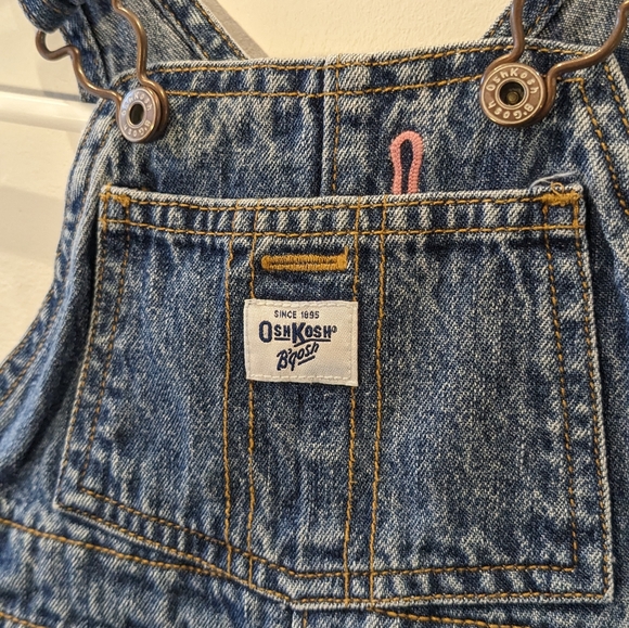 Retro Oshkosh Jumper - Picture 3 of 10